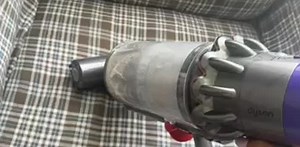 Dyson V10 Vacuum Cleaner Persistent Filter Cleaning Error Fixing Demand
