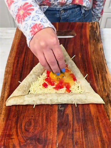 Game changing snack ideas #creatorsearchinsights #tranding #sudiarabia🇸🇦 #foryou #TikTokCookBook