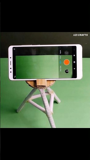 How to Make a PHONE TRIPOD