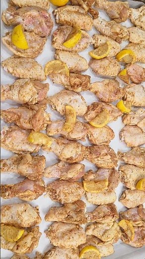 The easiest Garlic Parmesan Wings you'll ever make 🤤