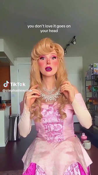 Understanding the Tiara: A Symbol of Elegance