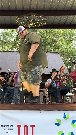 Matthew Campbell One of the judges at Maupinfest 2025 👣 #oldtime #buckdance #flatfoot #stepdance