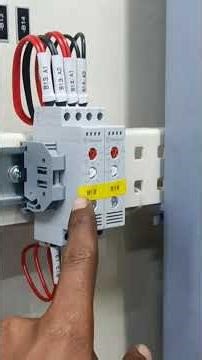 PLC aur HMI ki live testing chal rahi hai – har signal, har command perfect.