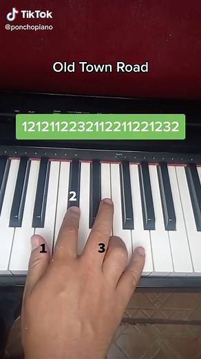 Learn Old Town Road on Piano with Easy Tutorial