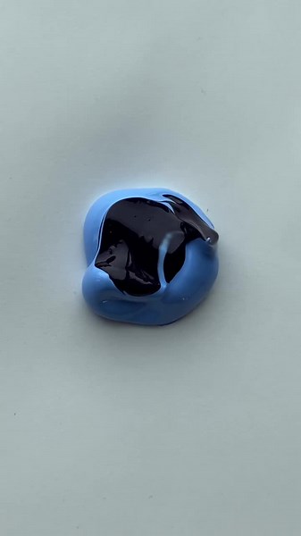 Color Mixing: Royal Blue and Permanent Blue Violet Acrylic Paint