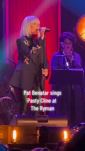 Pat Benatar Sings Patsy Cline at The Ryman