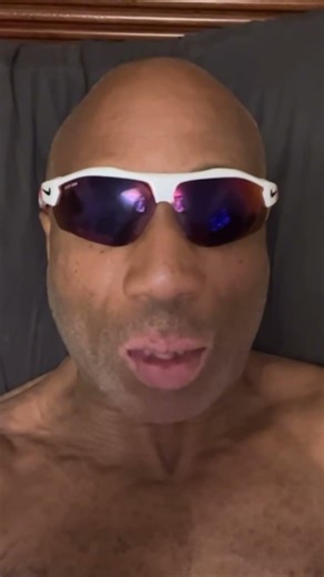 Unc said WHAT?? 😭😭 twitch/ubaru #twitch #twitchclips #streamer #clips #reaction