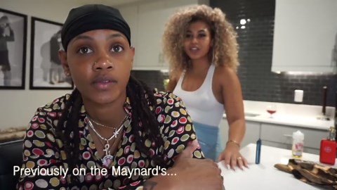 BLIND FOLDED FOOD TASTING CHALLENGE