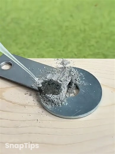 Essential Homemade Life Hacks for Everyday Challenges