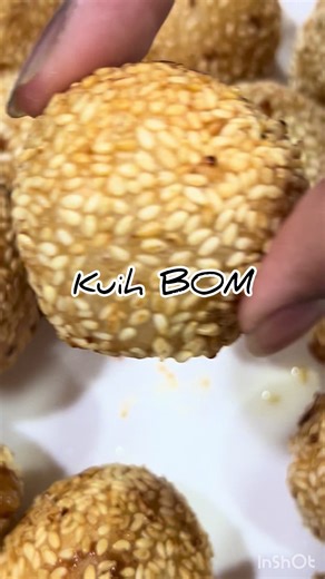Traditional Kuih Bombijan Recipe