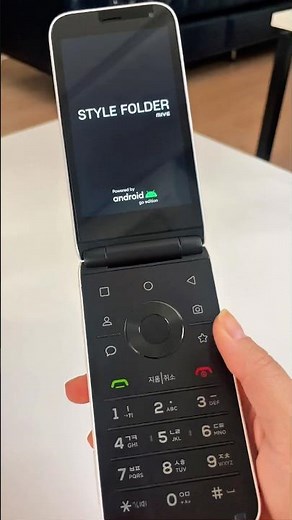 Unboxing ALT MIVE Style Folder AT-M120 flip smartphone with Android 12! #y2kphones #flipphone