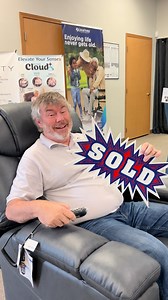 Lift chairs are designed for anyone who needs a little extra help standing up or sitting down safely. Whether it’s due to mobility challenges, recovery from surgery, or simply wanting added comfort, lift chairs make everyday living easier and more independent. #CentralStatesMobility #LiftChairs #IndependentLiving #MobilitySolutions #ComfortAndSupport | Central States Mobility