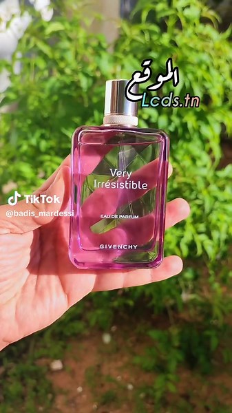Givenchy Very Irresistible Eau de Parfum Review