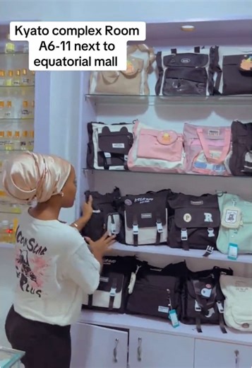 Explore Our Stylish Tote Bag Collection Today