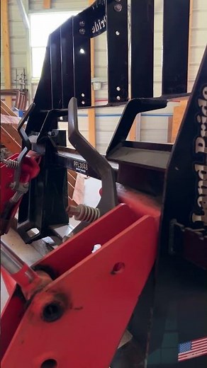 How Tractor Loader Quick Attach Works