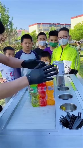 Glace Maison avec 9 Sodas Différents : Un Délice Unique !