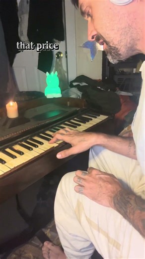 “giving tree” on pump organ