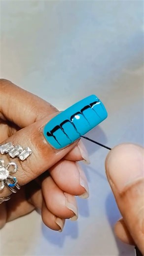 easy nails arts design 💅🏻✨🌺ll trendy Nails tutorial 🌺💅🏻 l #nailsdesignclub #designnails #ytshorts