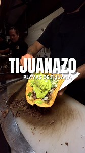 ¡¡Los famosos tacos TIJUANAZO!! . Hoy nos dimos el gustazo de visitar la famosa taqueria del tijuanazo.mx Una de las taquerías más iconicas de la ciudad con que ofrece gran variedad de tacos estilo Tijuana, desde el taco tradicional de asada hasta de cabeza y tripa. 🔴MIRA VIDEO COMPLETO EN YOUTUBE🔴 📍P.º Ensenada 712, Playas de Tijuana, Jardines Playas de Tijuana, 22500 Tijuana, B.C. . . Para más recomendaciones gastronómicas de lujo Síguenos en 👉@tijuanation👈 👉@tijuanation👈 🟧🟨🟩⬛🟦🟪🟥 
