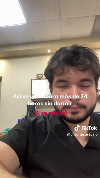 No se ve ni el 5% de lo que sucede en la guardia. La verdad es que me está gustando pero las post-guardias son brutales. #neurocirugia #residente #primeraño #novato #aprendiendo