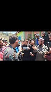 Speaking their heart out through sign language.. | Curtain Raiser