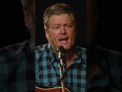 Blake Shelton - Turnin' Me On (Vertical Video)