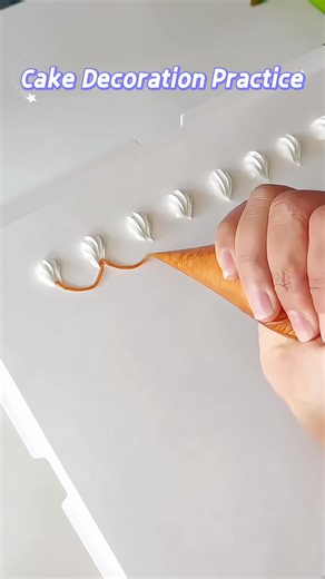 Easy Cake Decorating Techniques for Beginners