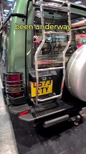 Welcome to Nerdy Car Fact 174, where we dig into the origin of the only Honda passenger car that has ever been fitted with a V8 engine. To those in the know about 1990s British 4x4s, it may look awfully familiar! #honda #crossroad #4x4 #landrover #offroad #carnerd #carfacts #classiccars #cars #automobile #japanesecars | Autobunker