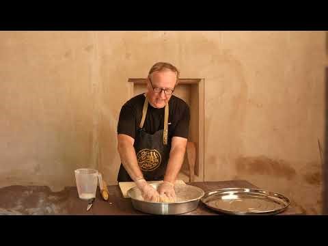 Making 13th-century Andalusian bread in a medieval furn
