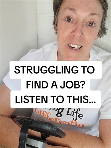 She did everything “right”… two prestigious degrees, big city ambitions… and still couldn’t find her place. So she did something unexpected. She became a bike courier in London. Not the dream. Not the plan. But it led her somewhere far bigger — a life of adventure, purpose, and cycling across continents. Sometimes the thing that looks like a step backwards… is actually the start of everything. What if the path you didn’t plan is the one that changes your life? 🎧 More stories like this on the po