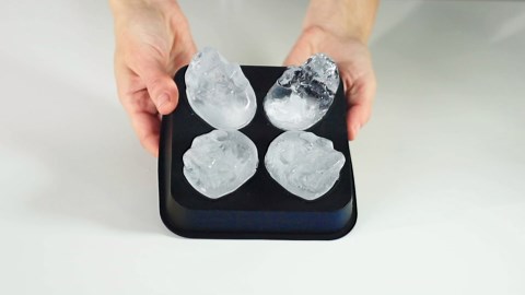 SHAPED 3D Ancient Alien Ice Mold Trays, Flexible Silicone Alien Figure Makers for Ice Cubes, Soaps, Chocolates, DIY Figures, Cookies, Resin Models