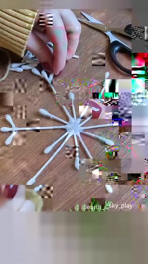 Cotton Bud Snowflake Window Decorations! ❄️ A simple craft with endless pattern options that are so lovely to display for the season! Using glue and paper stem cotton buds, cut your buds and create any pattern you like! I then used my clear string to hang them up on our window! Definitely beginning to feel more like Christmas 🎄 Our cotton buds are paper stem by Fred and Flo from @tescofood ❤️ #diysnowflakes #snowflakecraft #wintercrafts #christmasdiy #simplechristmas #snowflakedesigns #diydecor