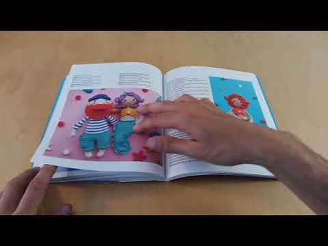 Aquatic Amigurumi - crochet sea animals & sea creatures - Book flipthrough