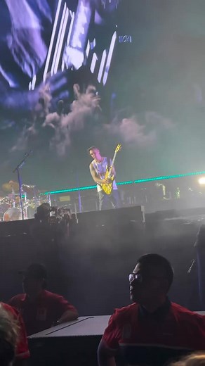 Nightmare - (guitar solo) - Avenged Sevenfold live at Soldier Field, Chicago IL 31 August 2025 🦇🔥 • • • #avengedsevenfold #nightmare #saveme #nightmarea7x #nightmarealbum #a7x #avengedsevenfoldvideos #heavymetal #hardrock #musicalternativ #musiclyrics #avengedsevenfoldlyrics #a7xforever #a7xlive #a7xlyrics #deathbat #deathbatindonesia #mattshadows #synystergates #syngates #zackeyvengeance #jhonnychrist #therev #brookswackerman #live #libad #lyrics | A7x Videos