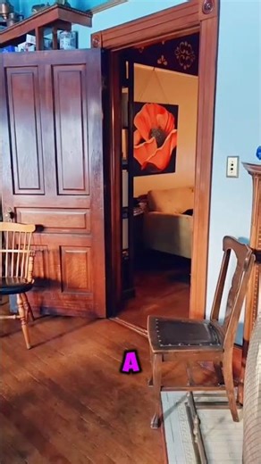 They Knew Something Was Wrong the Moment the Dog Walked In…😨#shorts