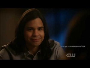 Cisco tells Kamilla about his powers The Flash 5 x 22