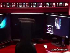 How to Use an iPod, iPhone, or iPad as a Webcam