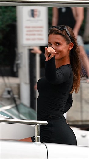 BoatSnaps on Instagram: "Anna is onto us! 👀😂 She knows we're catching all the best yacht moments! ⛵📸 #BoatSnaps #YachtLife #lifestylemiami #onlyindade #offerboat #happyvibes #ShowStopper #boatsnaps #yachts #saltlife #boatlife #miami #boats #yachtlife #hauloversandbar"