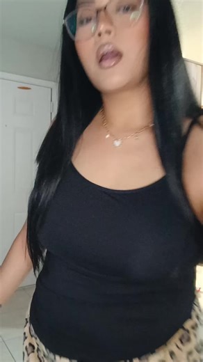 Spaghetti strap tank top with bulit-in bra ✨️ These are totally made my women that get it 🫶 #tanktopstyle #TikTokShop #builtinbra #top