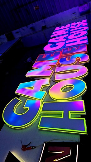 18K views · 178 reactions | Do you know what is the popular LED signs technology in China? #sign #signage #design #signagedesign #ledsign #sourcefactory #logodesign | jlb sign | Facebook