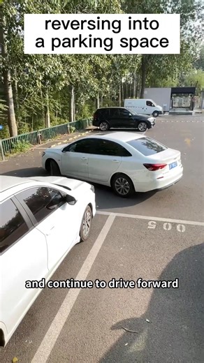 2.2K views · 12 reactions | 90% of people do not know the reverse parking skills ! #car #driving #tips #tutorial #fyp #shorts | Learncartips | Facebook