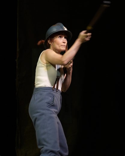 Ten-hut, Erin Morley🫡 Morley has been leading the charge as Marie in this fall’s performances of Donizetti’s La Fille du Régiment. Check out this clip from the final dress rehearsal as she sings an excerpt from Act I, alongside Peter Kálmán as Sgt. Sulpice. La Fille du Régiment (The Daughter of the Regiment) is on stage through November 12. Giacomo Sagripanti conducts. 🎟️Buy your tickets on the Met Opera app or on our website: metopera.app.link/FilleDuRegiment Videography by Neville Braithwait