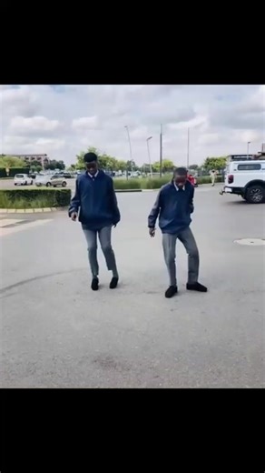 routines 😅🎃🎭✅#SAMA28 #trendingsound #amacombodancechallenge #trending #combostyle🤟🏆 #viral #views #witbanktiktok 🎃🎭✅