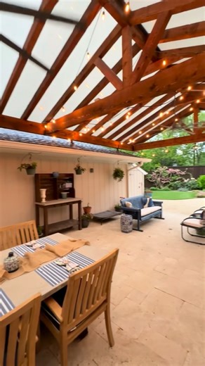 Cover Your Pergola on Instagram: "Floating SkyPoly Pergola COMPLETE ✅✅✅ 4x12 Headers. 4x6 beams. 4x8 Ridge. SkyPoly Roof. That’s our Hercules system. Tinted. We tied it all into the roof with SkyLift Roof Risers! TEXT ME - 972-342-1645 or click the link in the bio to get a quote! 18 years over 50,000 pergolas covered. 150 pergolas built last year. DM us. TEXT ME. Or click the link in the bio! #pergola #patiocover #skypoly #pergoladesign #outdoorlivingspace"