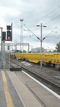 Colas Railfreight Class 66 departing from Crewe on the West Coast mainline #trainspotting #wcml
