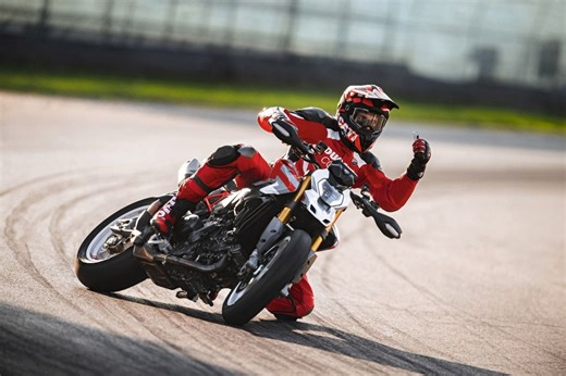 2026 Ducati Hypermotard V2 Preview