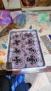 Satin fan Water Marbling allows you to create your own style easily. | Raynbow Crow Studios