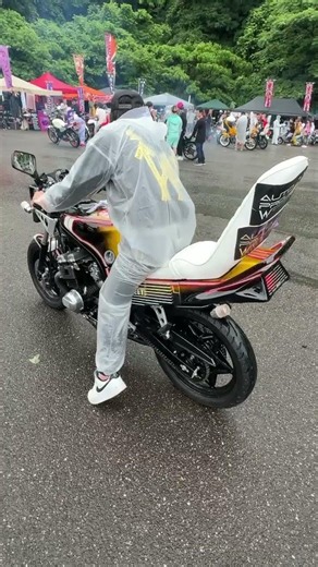 しげちゃんやパンチ君、ナルス君がまさかの真横のブースにいたという奇跡#間瀬サーキット #旧車會 #オートプロジェクトダブル #レブル女子 #コール #gta #バイク女子 #automobile