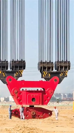 Understanding the Power of 4000 Ton Cranes