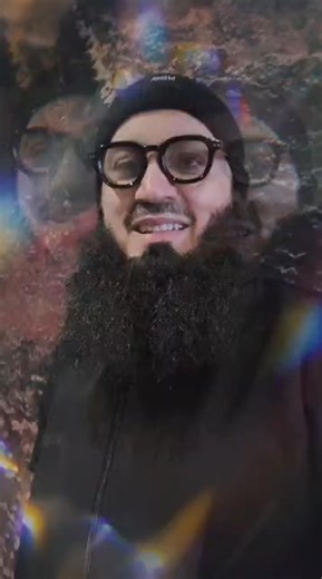 It's about you — the mindful investors, who want to grow wealth without compromising morals and ethics We’ve spent time listening, learning, and building something with your reality in mind — less worry, steady growth, Halal, and ethical standards. We're happy to announce the launch of Wahed in Nigeria 🇳🇬 Start investing today and grow your wealth while staying true to your morals Download Wahed on your smartphone to get started — All investments involve risks, including the possibility of los